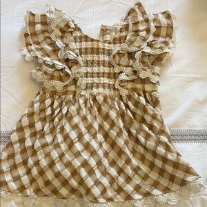 Matilda Jane Girl Size 6 Ruffle Sleeve Top-  Plaid